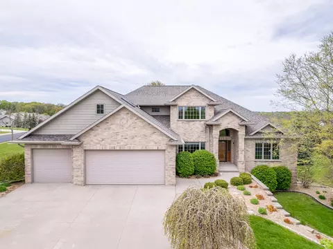 n1544 Stone Bluff Lane, Greenville, WI 54942