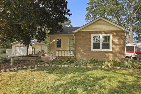 2710 Eaton, Mount Pleasant, WI 53404