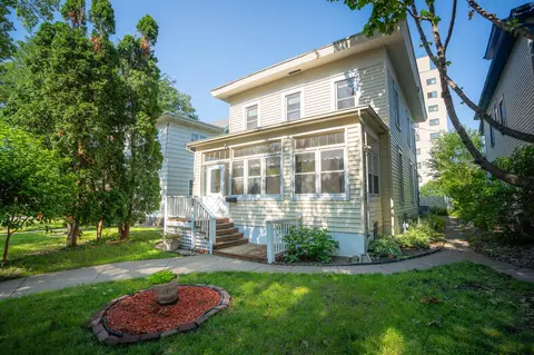 320 8th, La Crosse, WI 54601