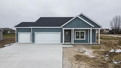 424 Valley, Theresa, WI 53091