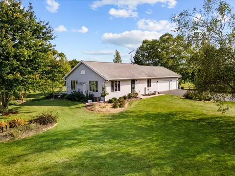 n1989 North River Road, Auburn, WI 53010