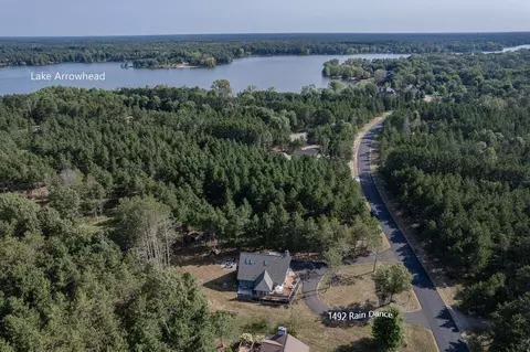 1492 Rain Dance, Rome, WI 54457