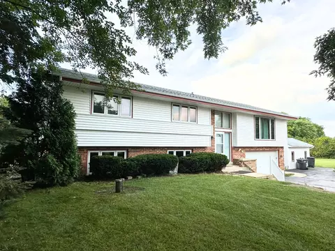 s30w29494 Williams, Genesee, WI 53188