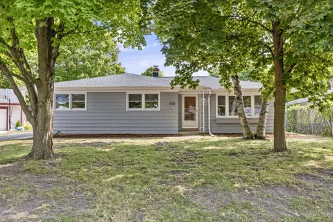 1121 Hillock, Mount Pleasant, WI 53406