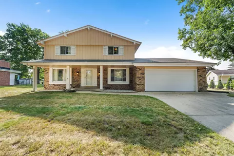 1137 School, Waukesha, WI 53189