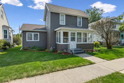 310 Ellsworth, Houston, MN 55943