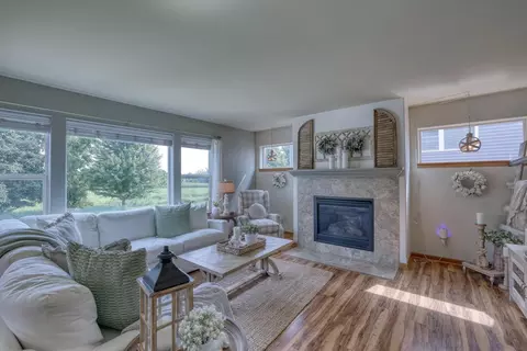 15400 67th, Kenosha, WI 53142