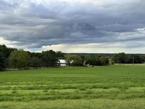 Lt1 Lulu, Troy, WI 53120