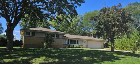 4345 N 142nd, Brookfield, WI 53005