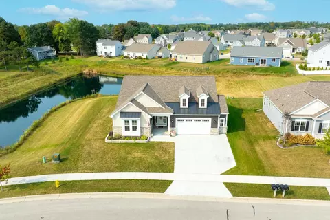 505 Parkview, Slinger, WI 53086