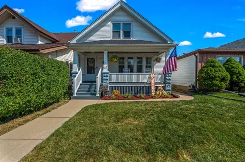 2060 S 73rd, West Allis, WI 53219