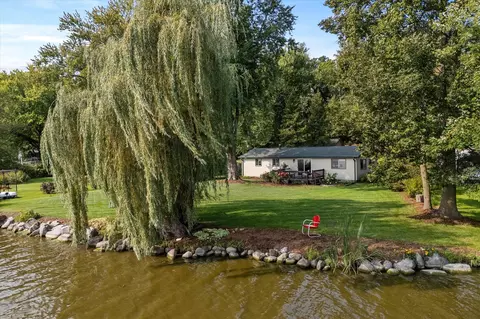 n5086 East Water Street, Hubbard, WI 53039