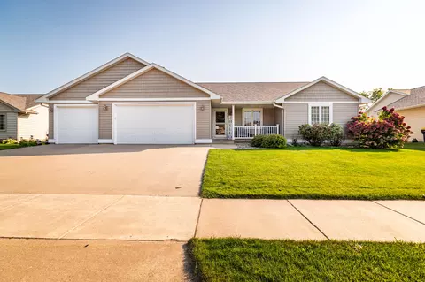 306 Grant, Holmen, WI 54636