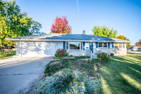 604 James, West Bend, WI 53095