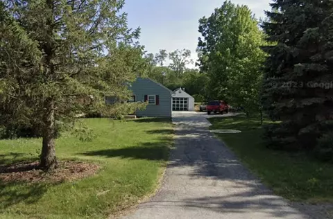 6101 4 Mile, Racine, WI 53402