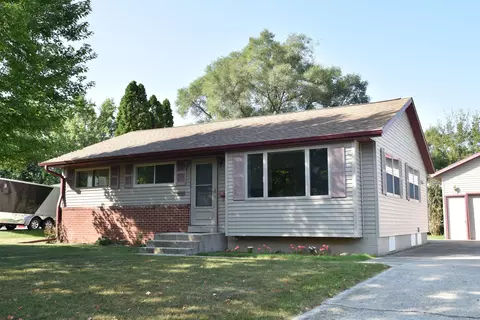 2002 Parkfield, West Bend, WI 53090