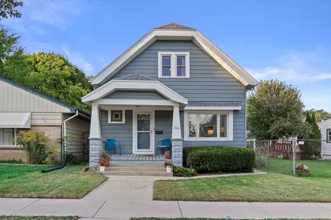 3814 E Layton, Cudahy, WI 53110