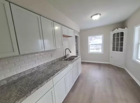 3244 N 40th, Milwaukee, WI 53216