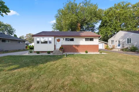 5447 S 114th, Hales Corners, WI 53130