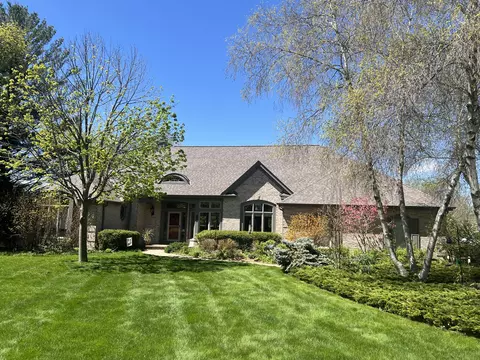1455 Cedarton, Cedarburg, WI 53024