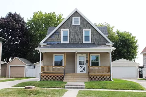 1227 Huron, Sheboygan, WI 53081