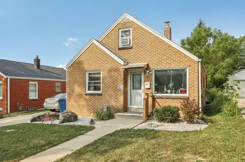 4501 S Taylor, Milwaukee, WI 53207