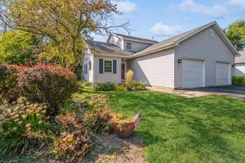 1309 Main #101, Lake Geneva, WI 53147