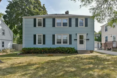 3648 S 47th, Greenfield, WI 53220