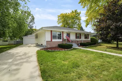 4919 55th, Kenosha, WI 53144