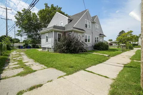 3119 17th, Racine, WI 53405