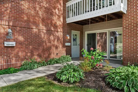8951 Woodbridge, Greendale, WI 53129
