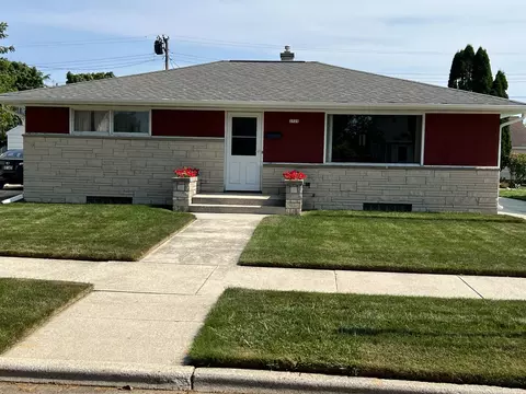 2725 S 12th, Sheboygan, WI 53081