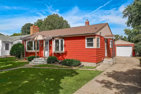 2927 Birch, La Crosse, WI 54601