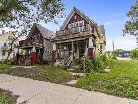 2958 N Vel R Phillips, Milwaukee, WI 53212