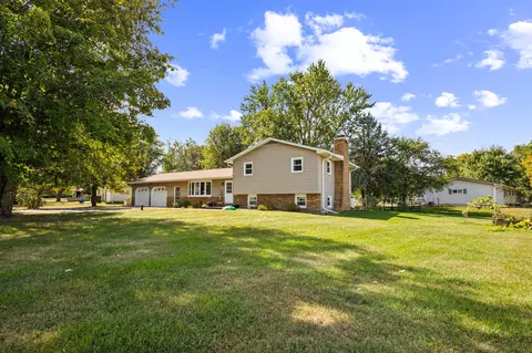 w594 Theresa Court, Decatur, WI 53520