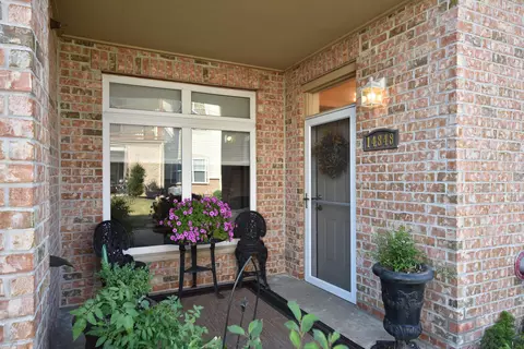 14848 W Hickory Hls, New Berlin, WI 53151