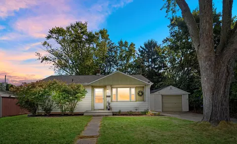 116 N Highland, Thiensville, WI 53092