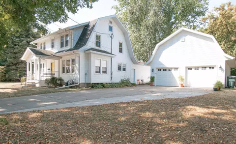 140 N Esterly, Whitewater, WI 53190