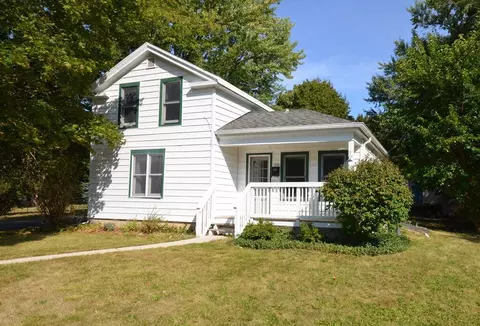 306 E Cravath, Whitewater, WI 53190