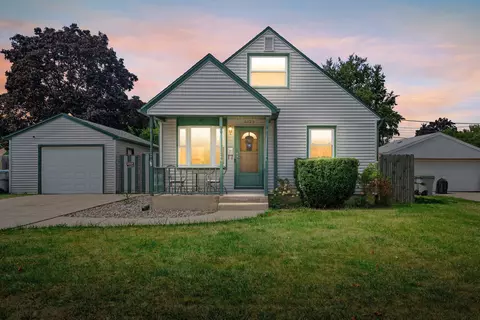 4129 S Logan, Milwaukee, WI 53207