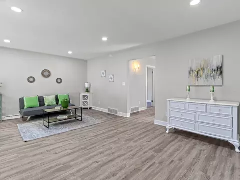 3652 S 60th, Milwaukee, WI 53220