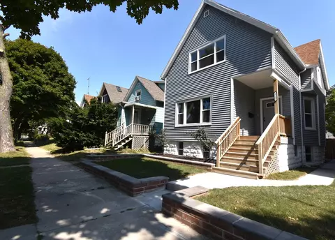 2750 S Greeley, Milwaukee, WI 53207