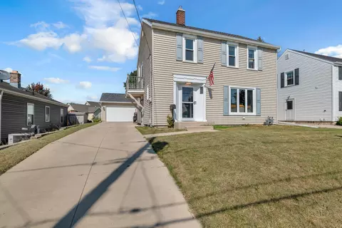 1122 Fairmont, Manitowoc, WI 54220