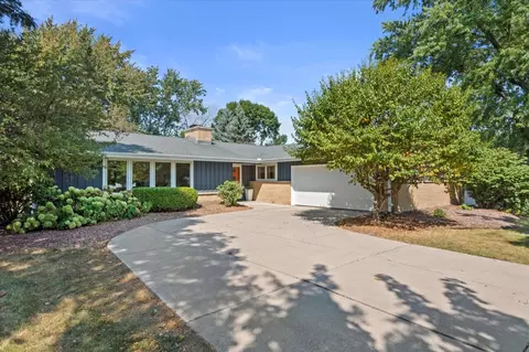 458 W Ellsworth, Bayside, WI 53217