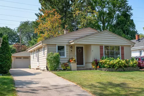 1751 N 119th, Wauwatosa, WI 53226