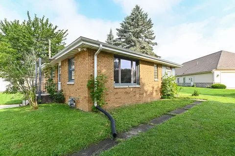 10321 S Nicholson, Oak Creek, WI 53154