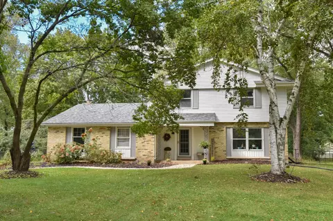 1657 Sherwood, Cedarburg, WI 53012