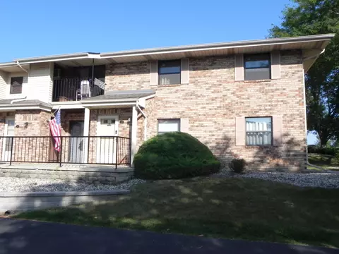 6640 Mariner #103, Mount Pleasant, WI 53406
