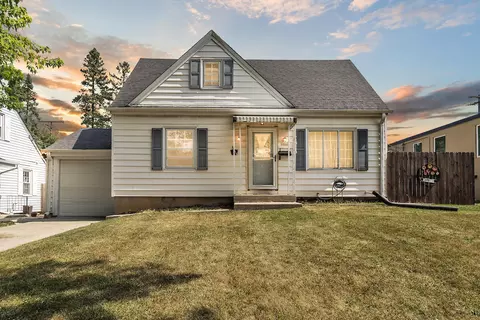 3066 S 53rd, Milwaukee, WI 53219