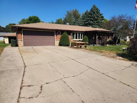 1115 Sycamore, Delavan, WI 53115